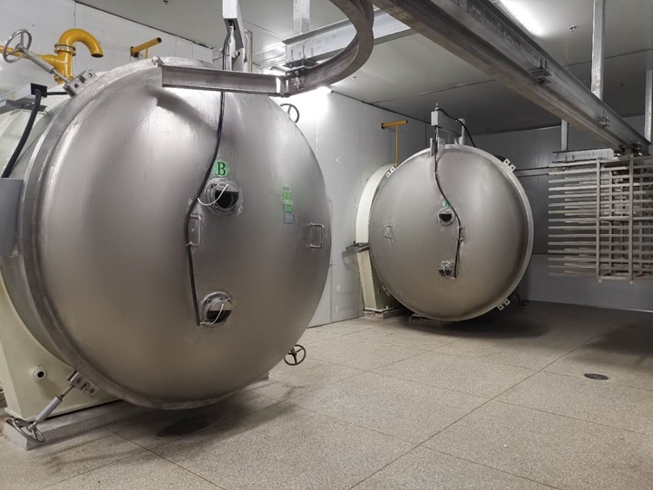 Food And Beverage Batch Freeze Dryer