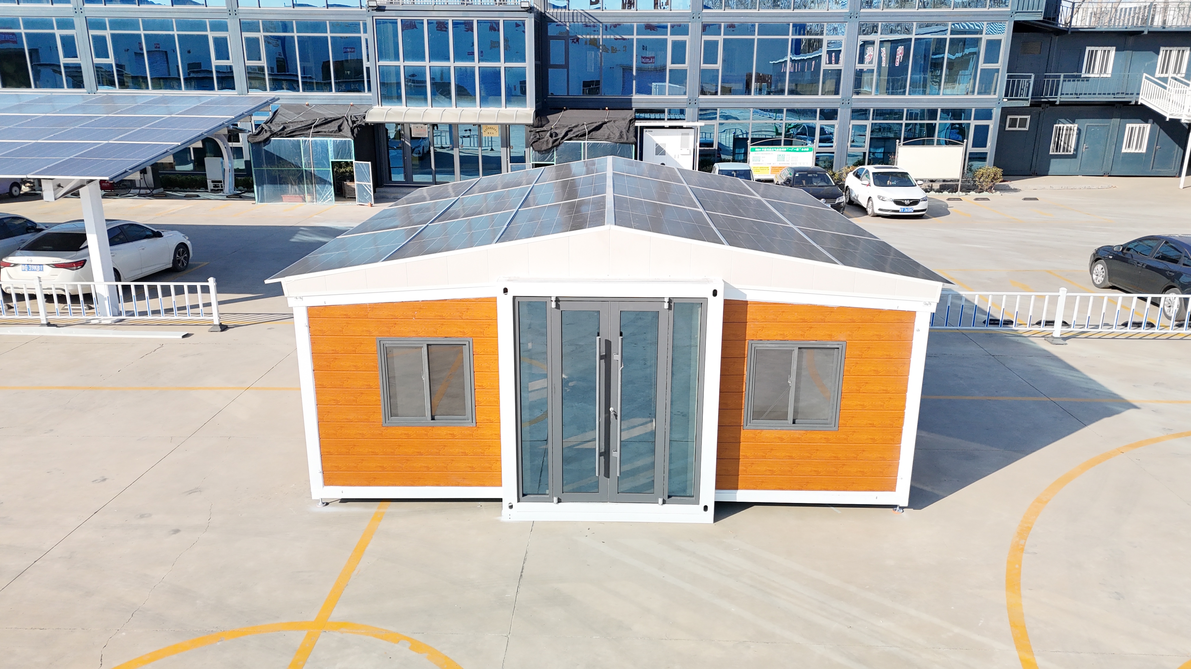 Scalable Container House With Solar Energy System