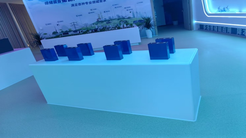 Solar Cell Array System Battery