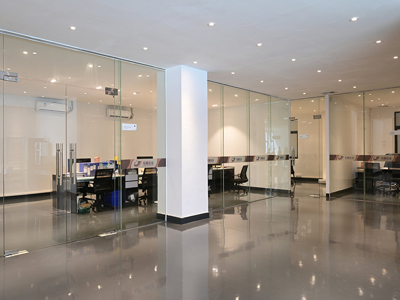 Company' s Office Environment