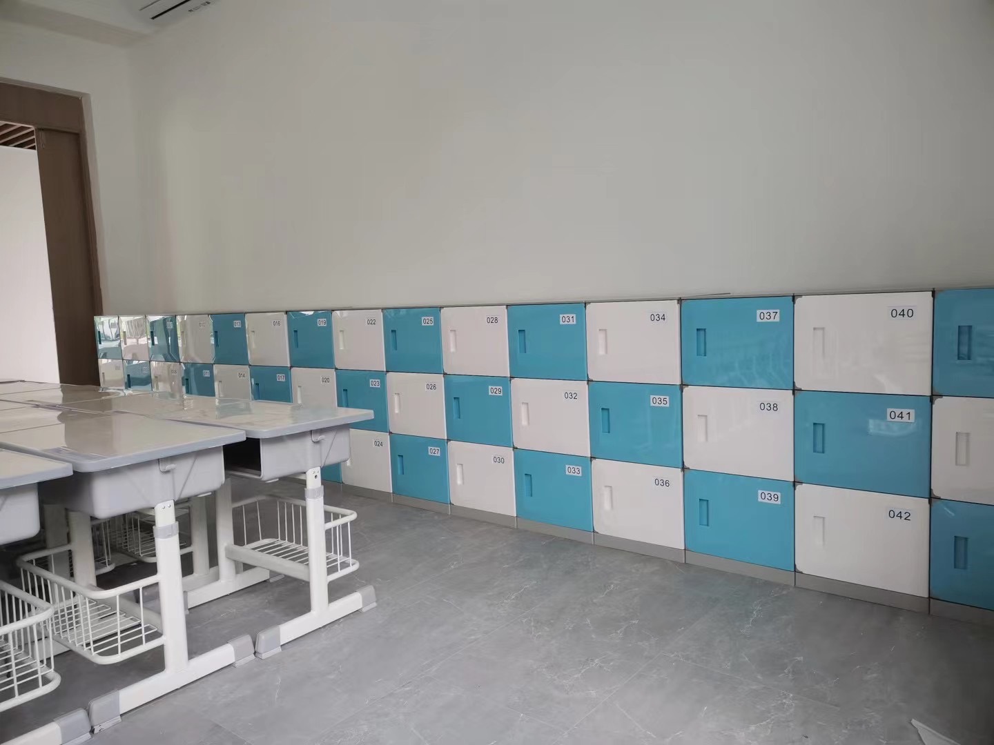 Cell phone lockers for classroom