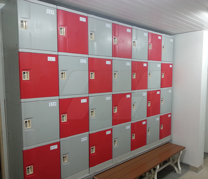 Toppla's Gym Locker