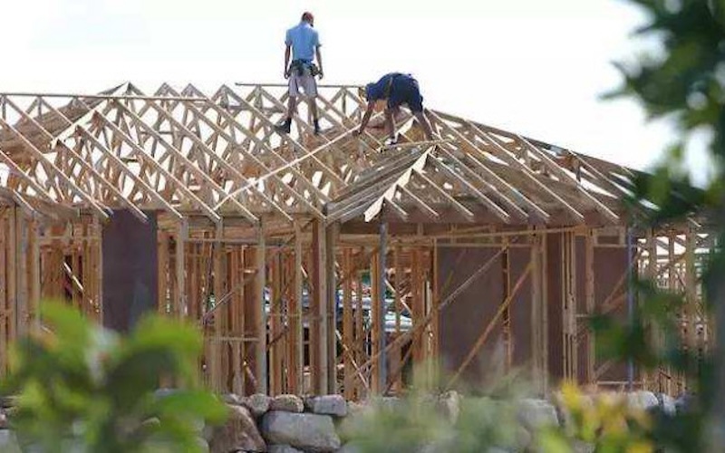What is the process of building a house in Australia?