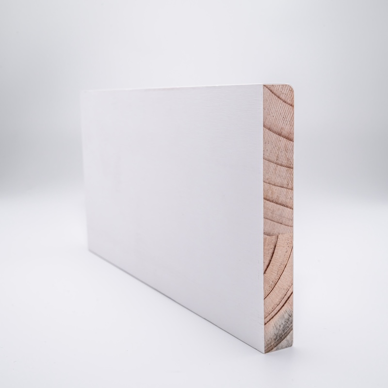 white skirting board trim