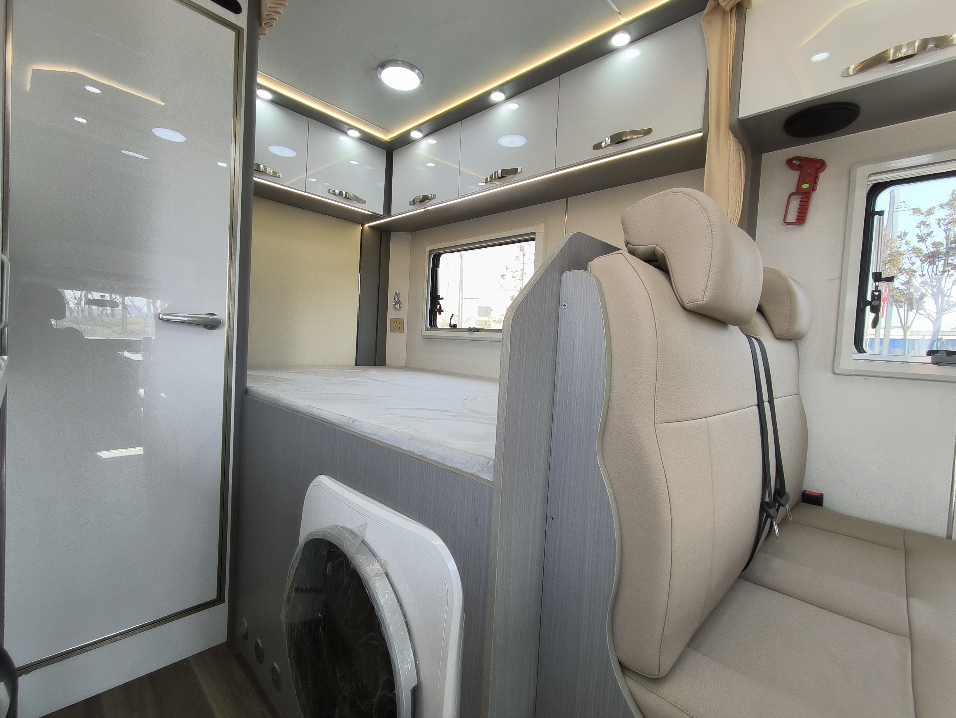 RV manufacturers