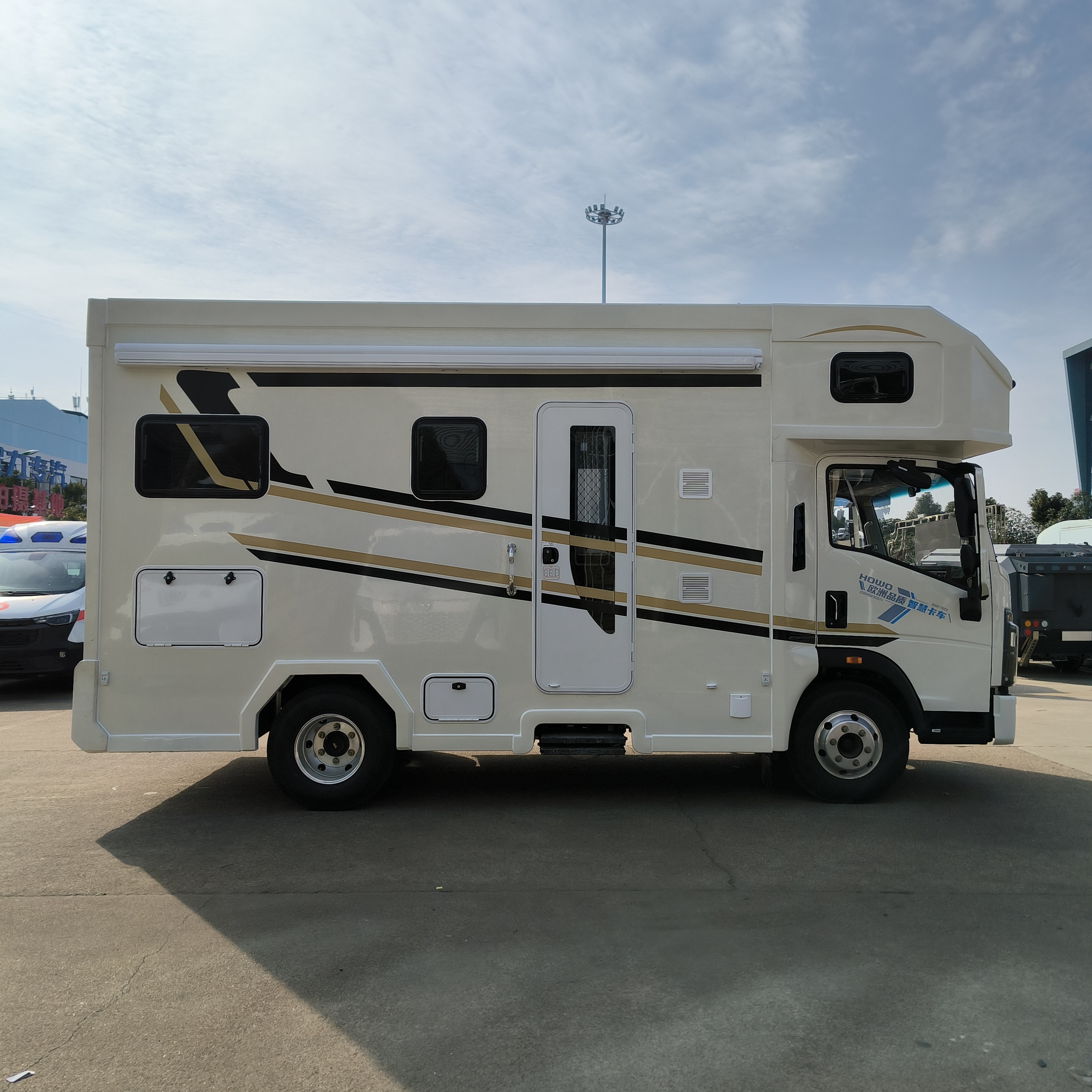 Rv manufacturers