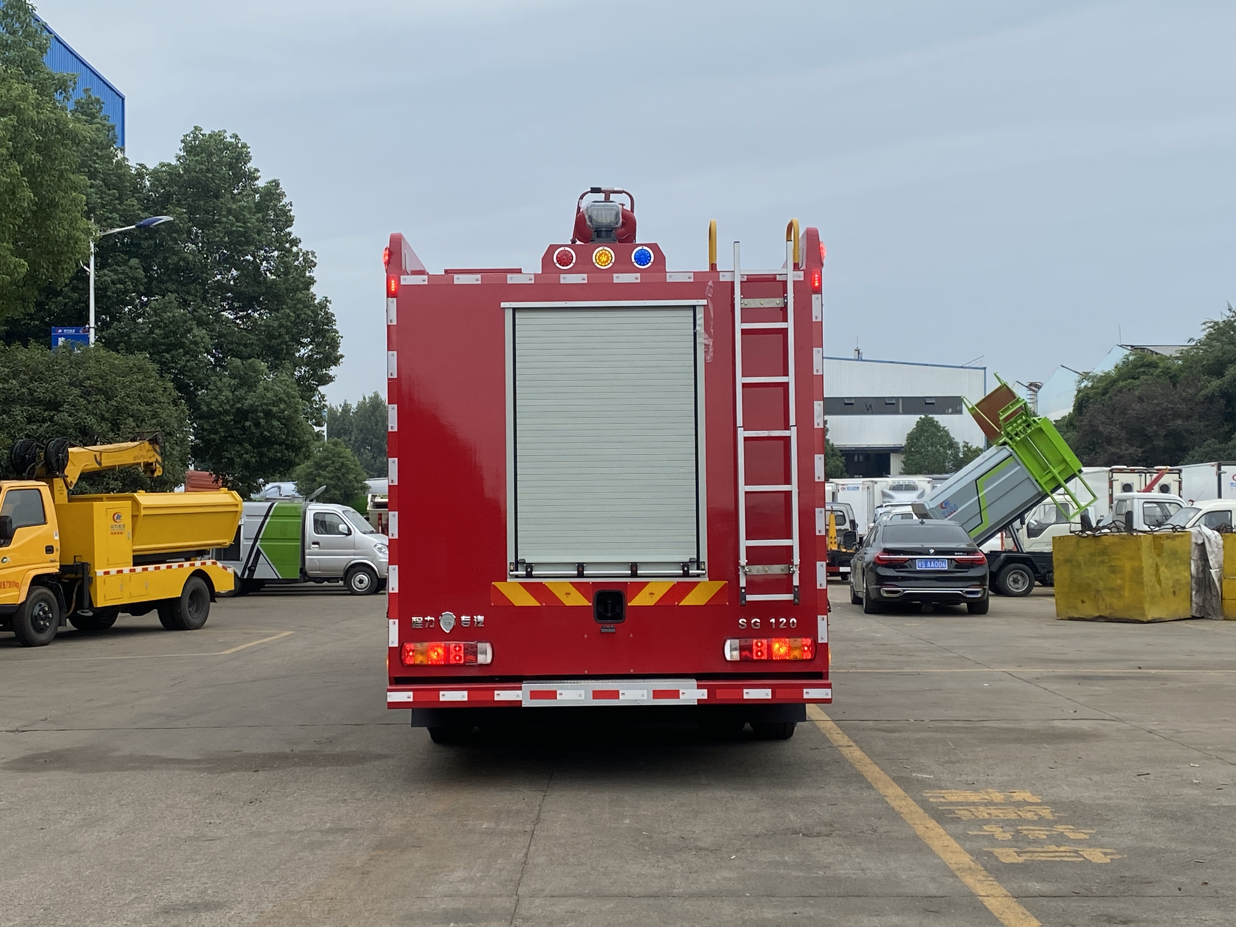 HOWO 6X4 Fire Engine Rescue Truck