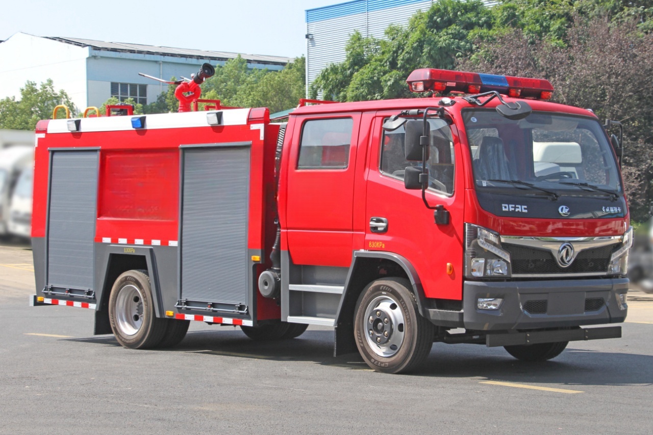 8-ton equipment fire truck