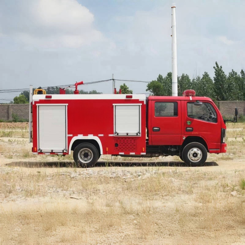 Dongfeng Duolika Cab 3-5m3 víz- és habbal oltó tűzoltó jármű