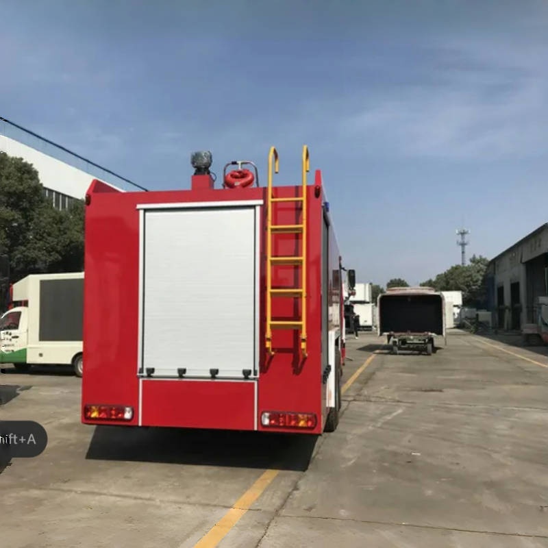 Sinotruk HOWO 6X4 2000L Foam Fire Fighting Truck