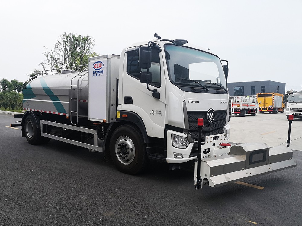 Cleaning Truck