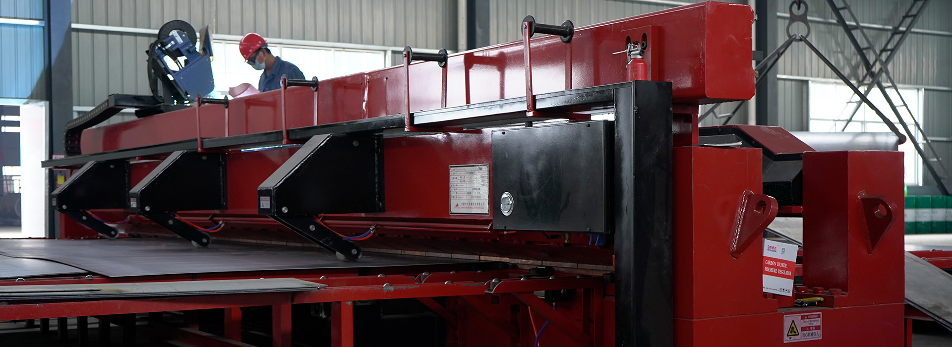 Large plate rolling machine