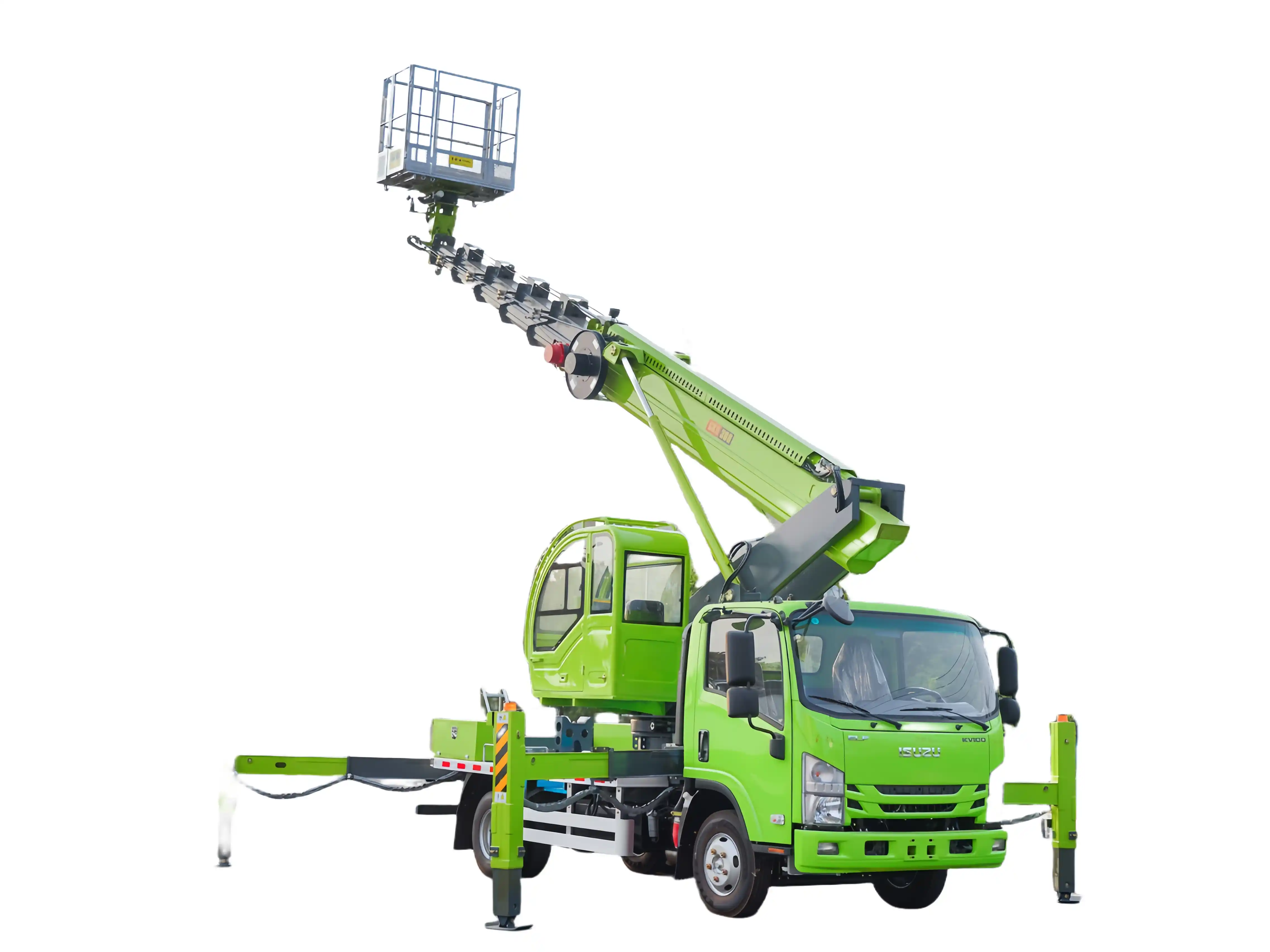 ISUZU 30 m-es emelőplatós teherautó 4x2
