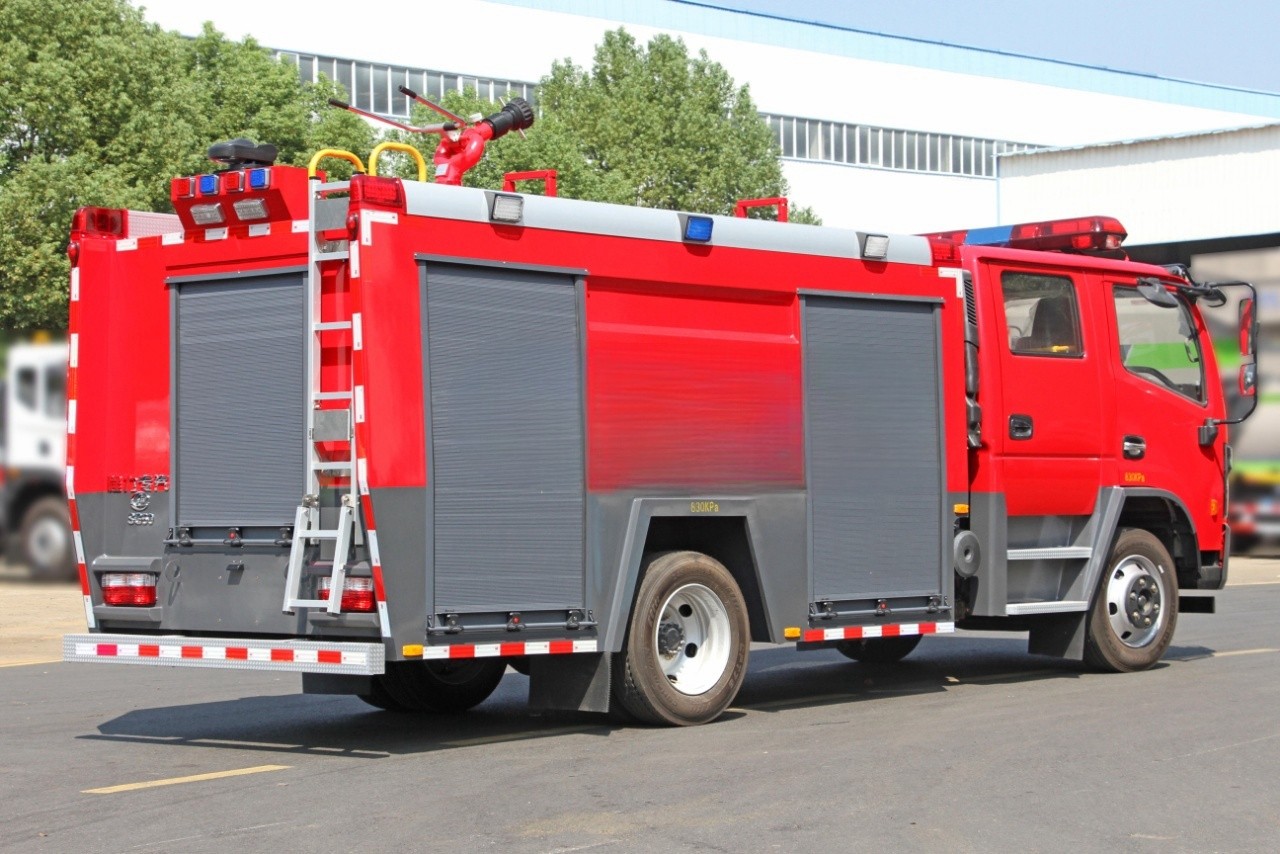 5ton fire fighting sprinkler truck