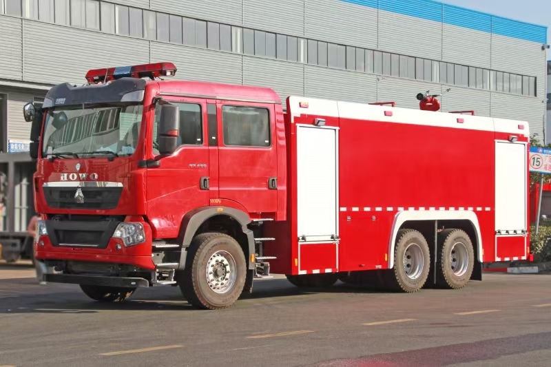 6*4 Water Tank Fire Engine Rescue Truck Extinguishe
