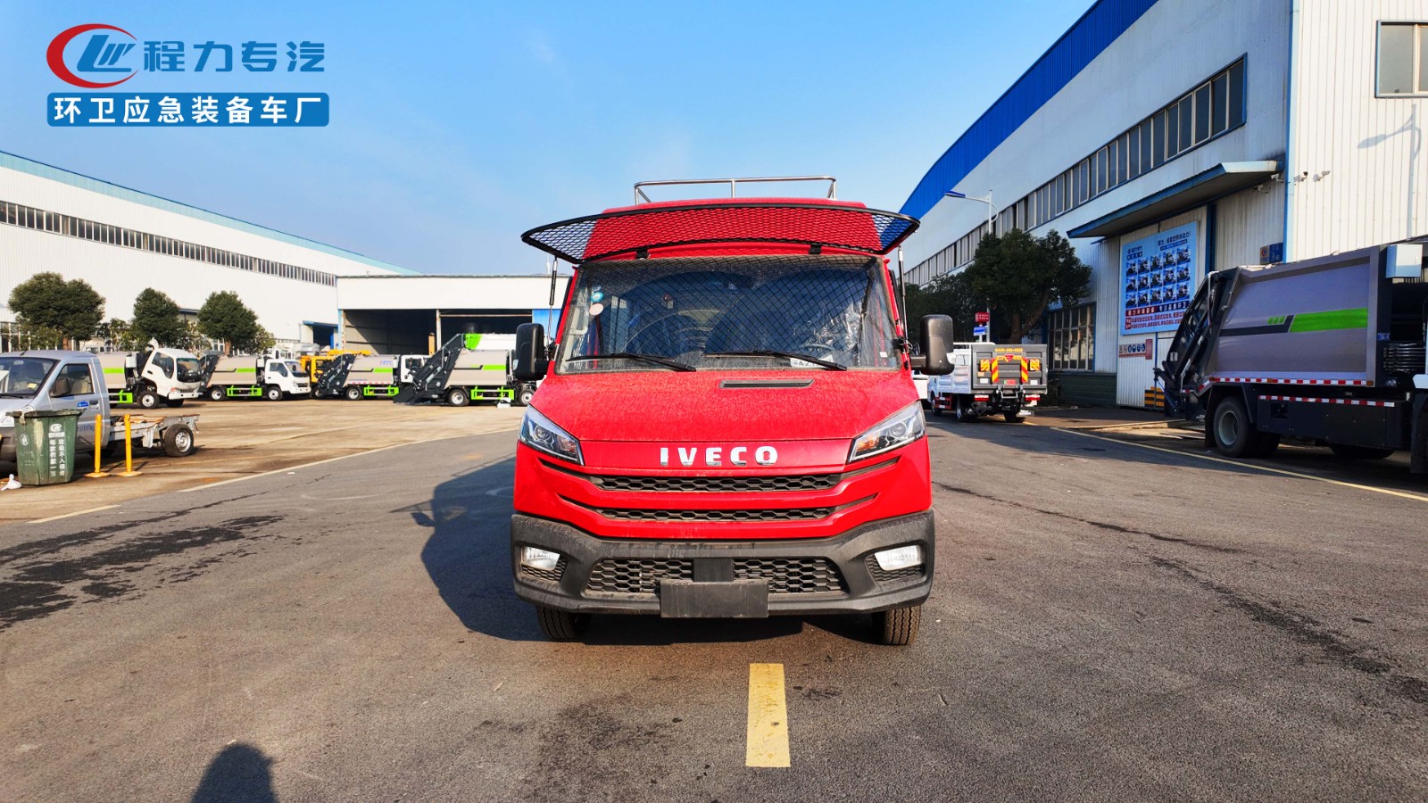 4×2 drive Troop carrier Rescue Water Foam Fire Truck