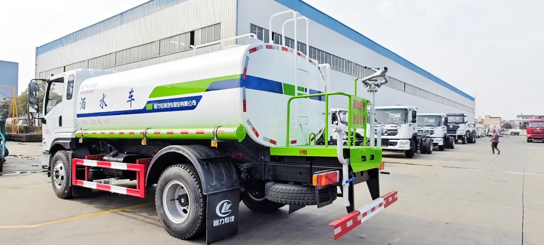 JIEFANG 14m³ spraying truck Dedicated to construction sites