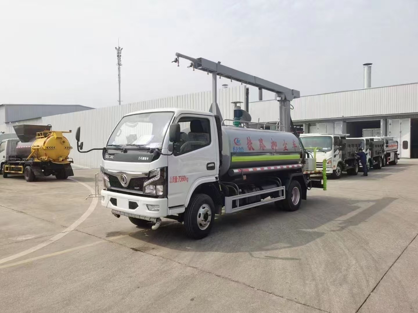 DONGFENG 5T 4x2 Railway Dust Suppression Truck