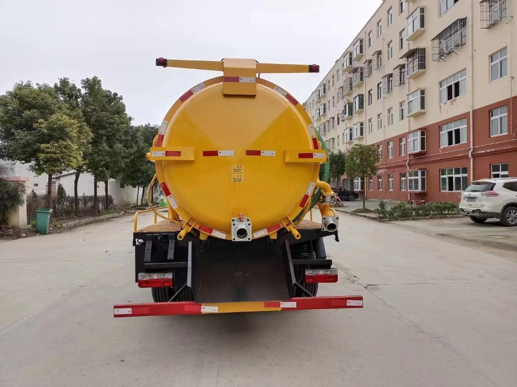 DONGFENG 4x2 Sewage Suction Truck