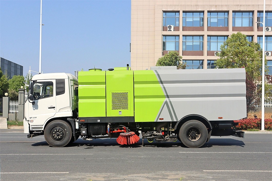 DONGFENG Broom Sweeper
