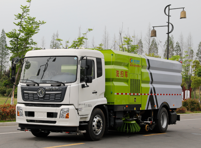 FAW 4×2 Sweeping Brush Sweeper