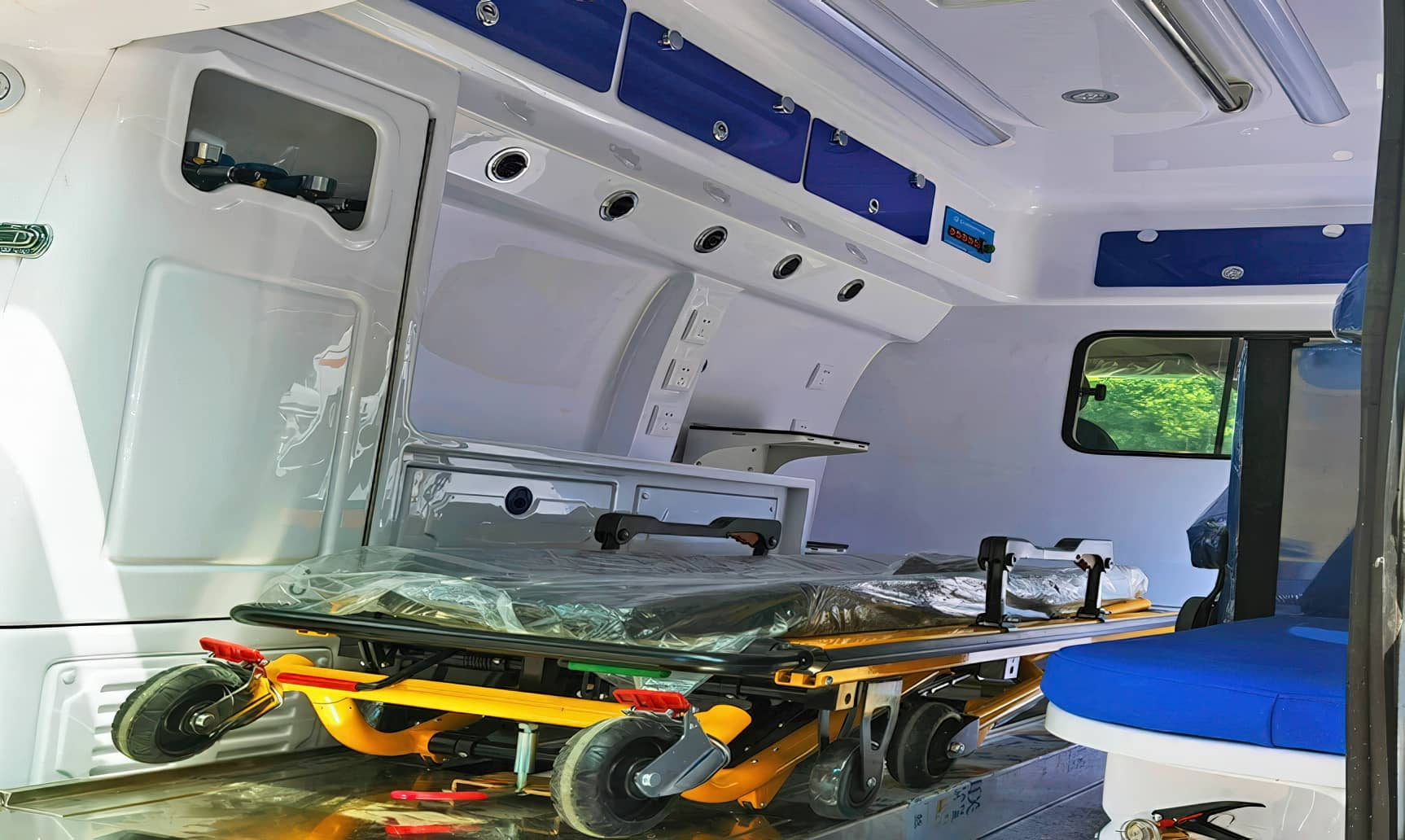 Benz Ambulance