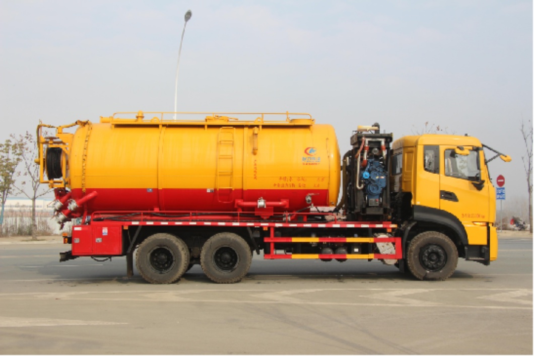 Cleaning Sewage Suction Truck