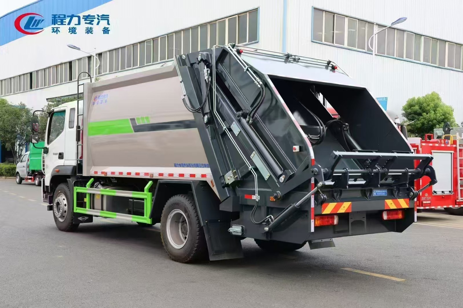 HOWO 6X4 Compactor Garbage Truck