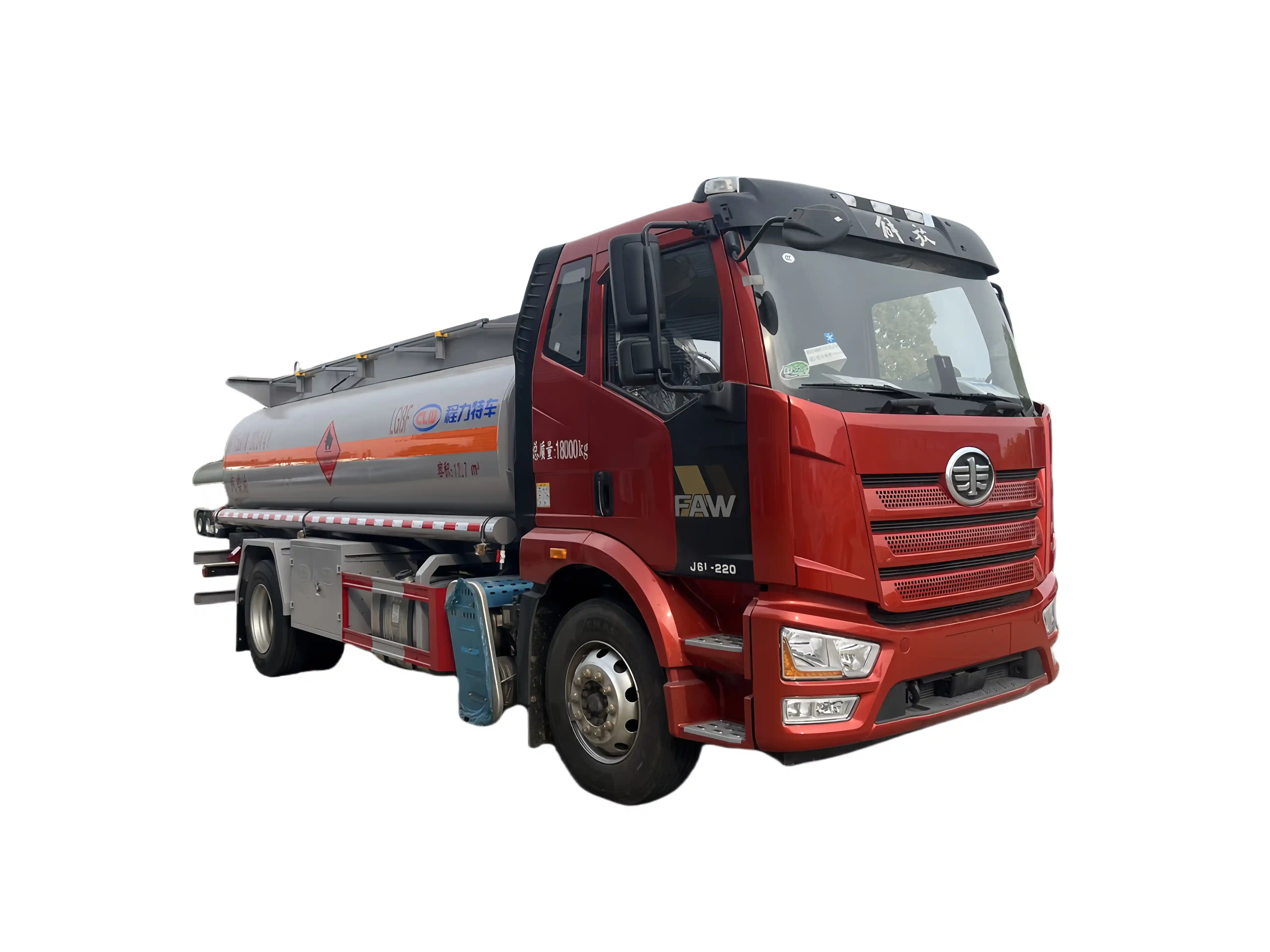 Heavy-duty oil tanker truck