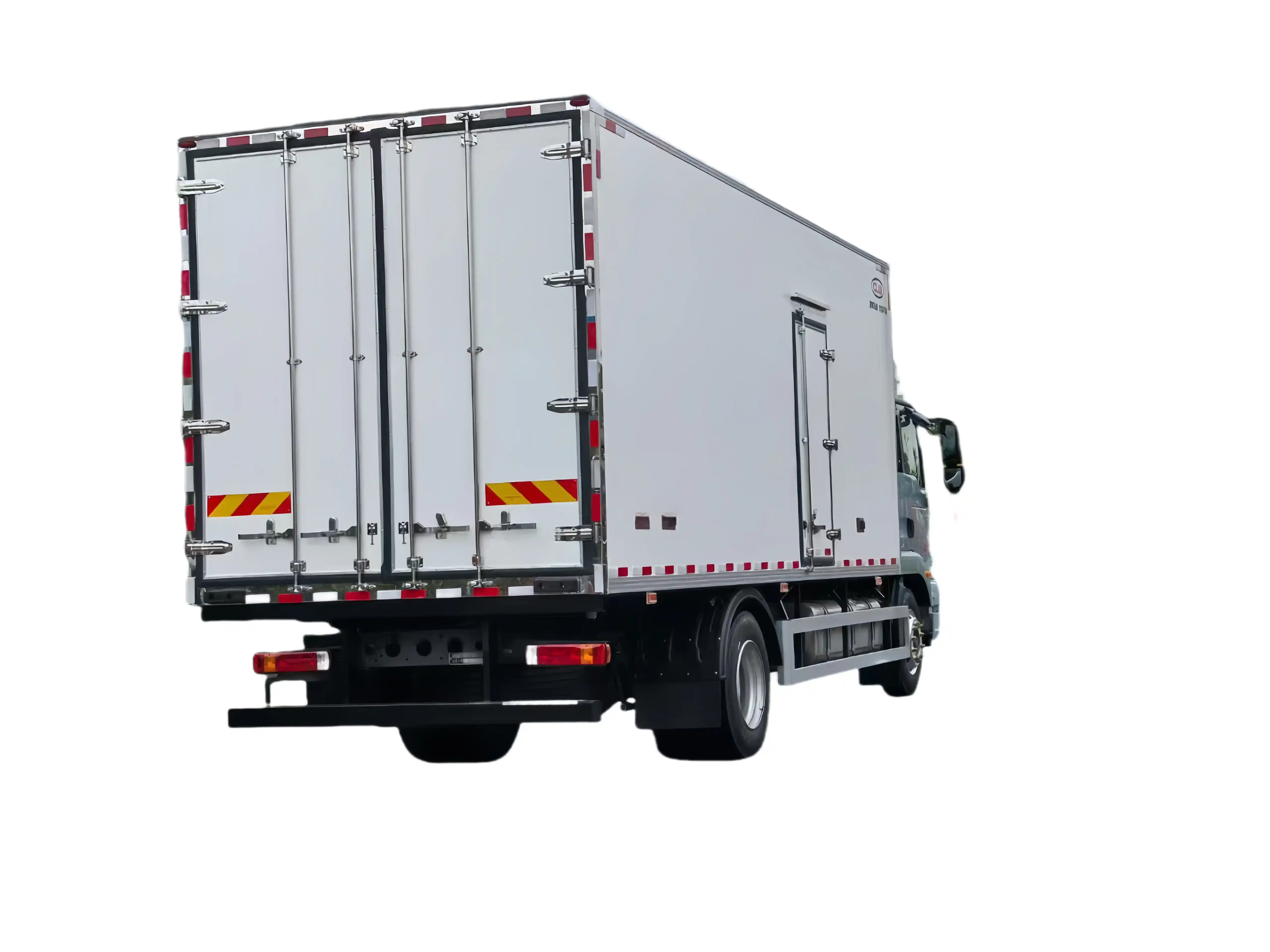 Sinotruk HOWO 6.8m Refrigerated Truck