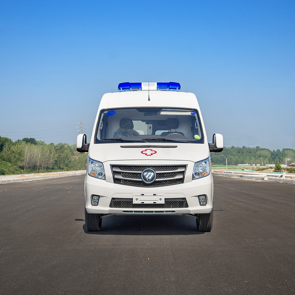 Foton Tuyano hosszútengelyes intenzív osztályos mentőautó