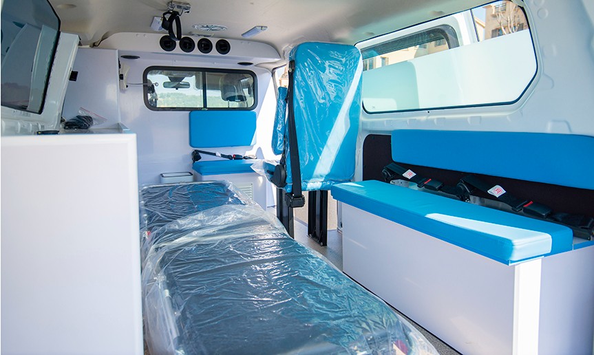 Monitoring ambulance