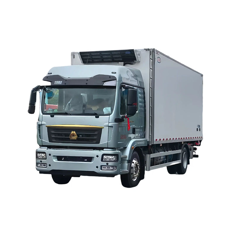 Sinotruk HOWO 6,8 m-es hűtős teherautó 4X2