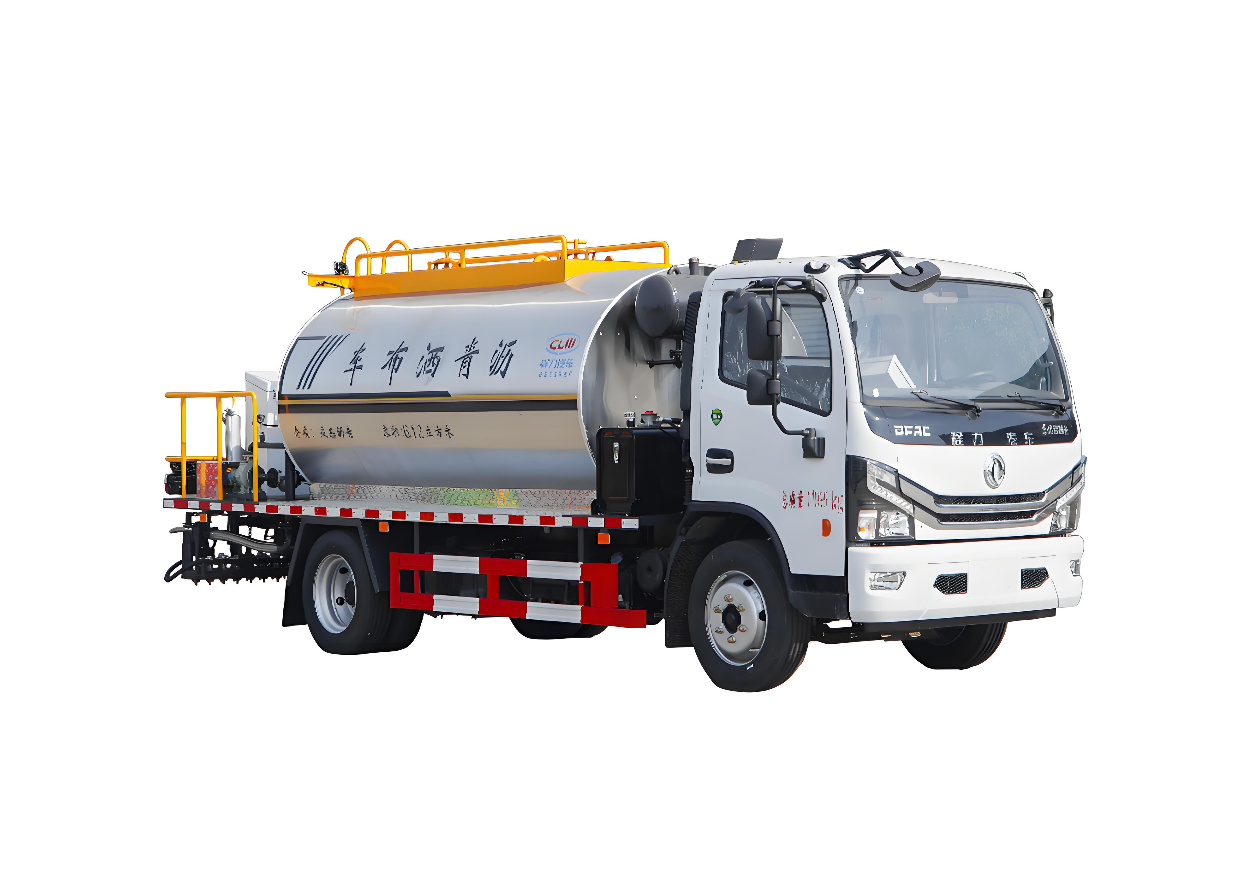 Asphalt spreading truck