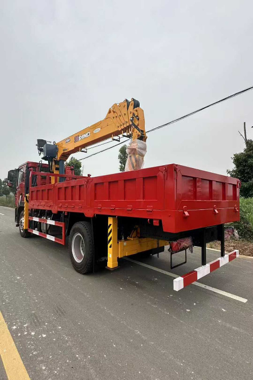 8-ton 5-section straight arm crane