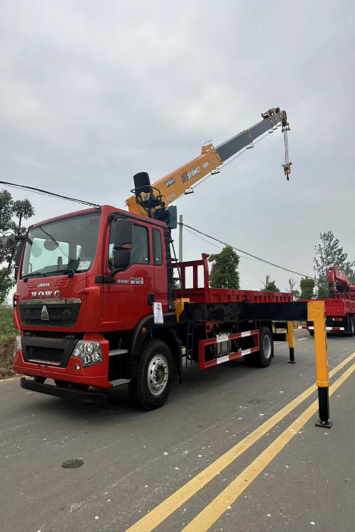 8-ton 5-section straight arm crane