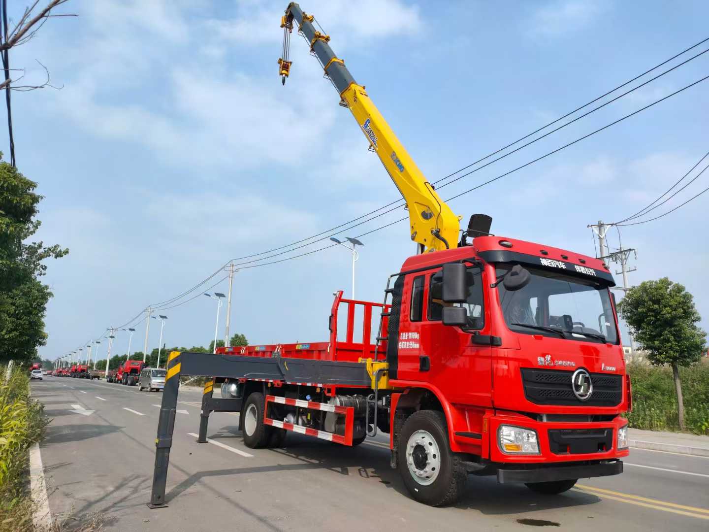 xcmg-8-ton-5-section-straight-arm-crane