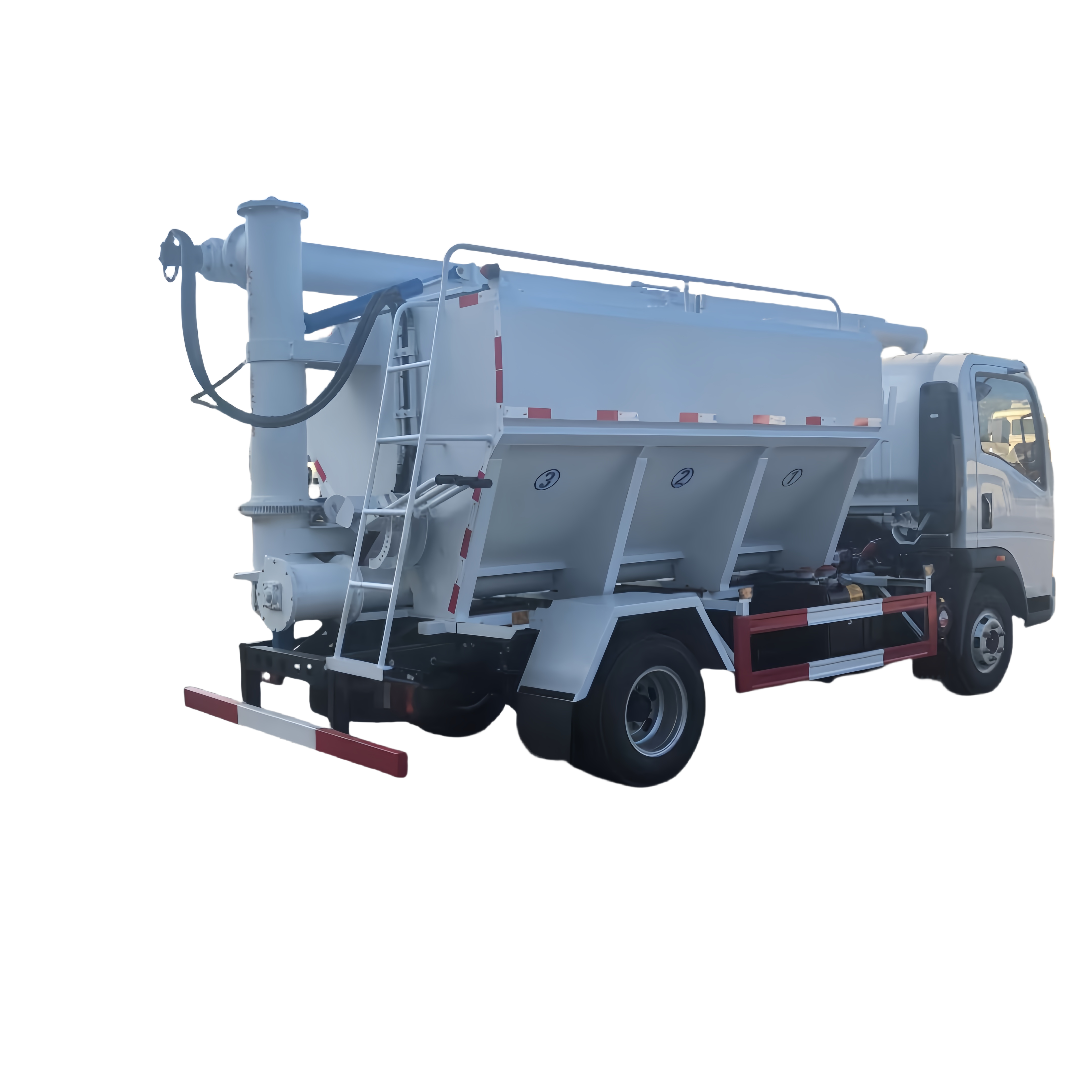 SINOTRUK HOWO 4X2 small 8cbm 12cbm small feed truck