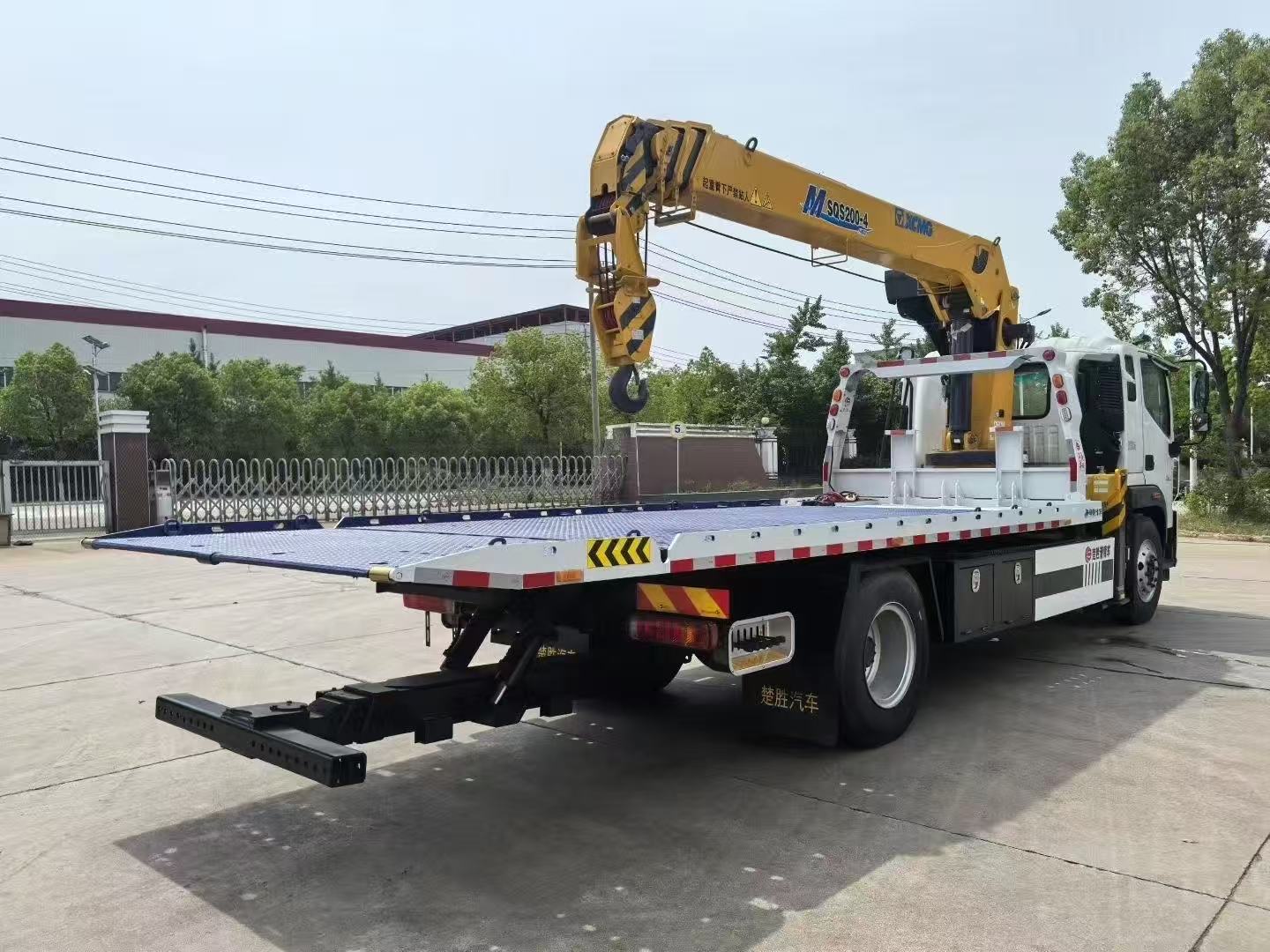 tow truck