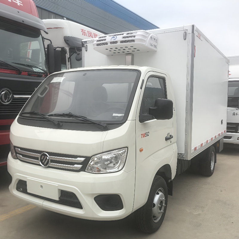 FOTON diesel 2Tons refrigerated truck for sale