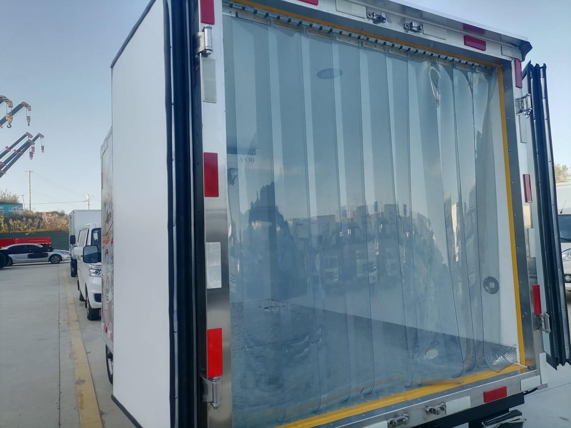 FOTON diesel 2Tons refrigerated truck for sale