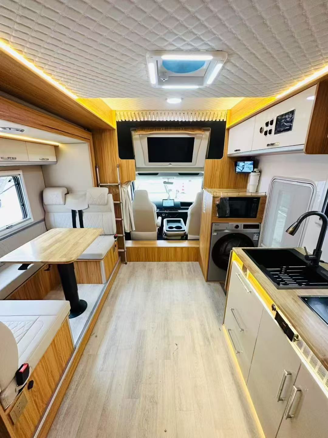 RV for sale-selling a motorhom