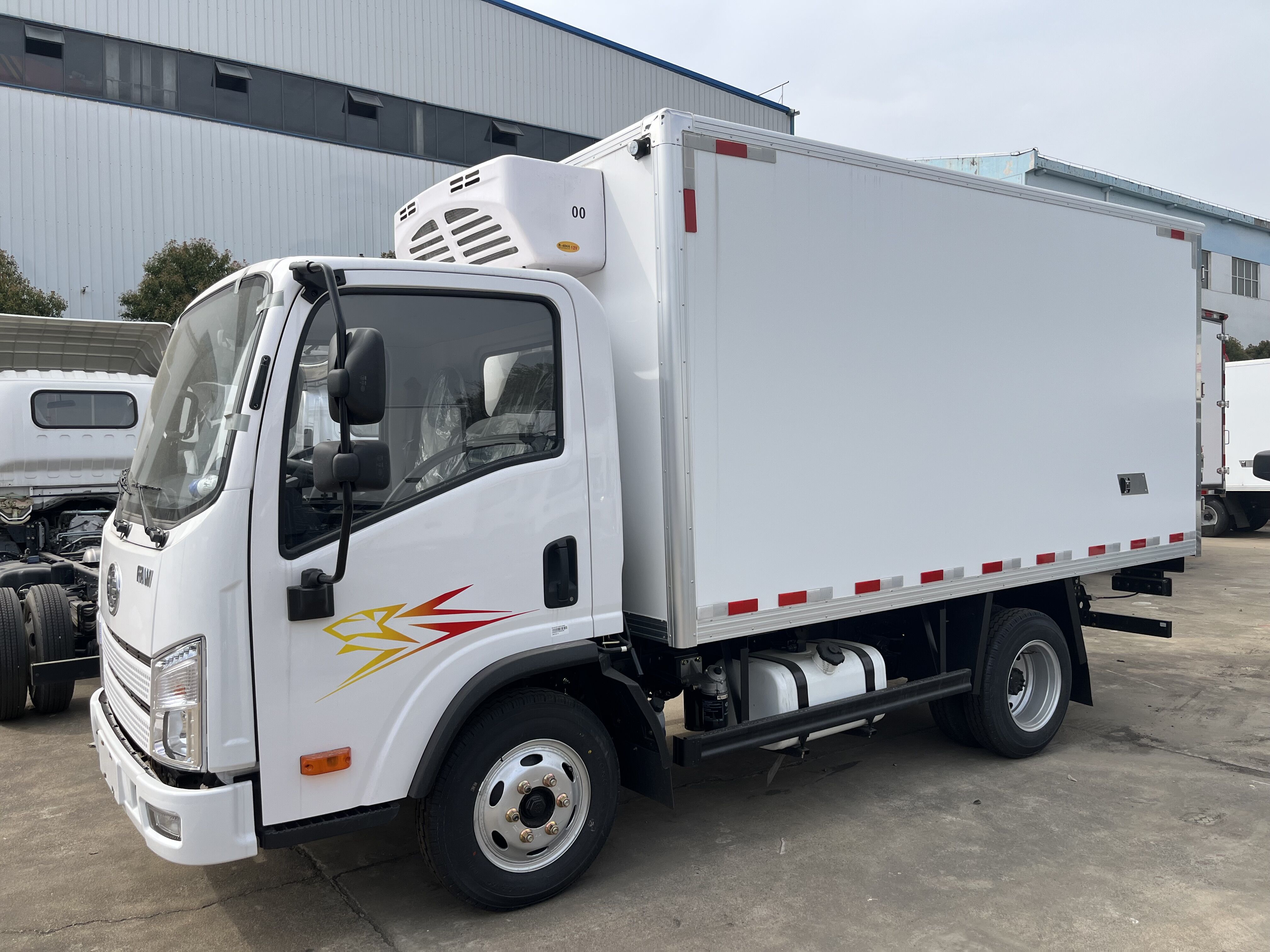 FAW small light duty refrigerated truck for sale