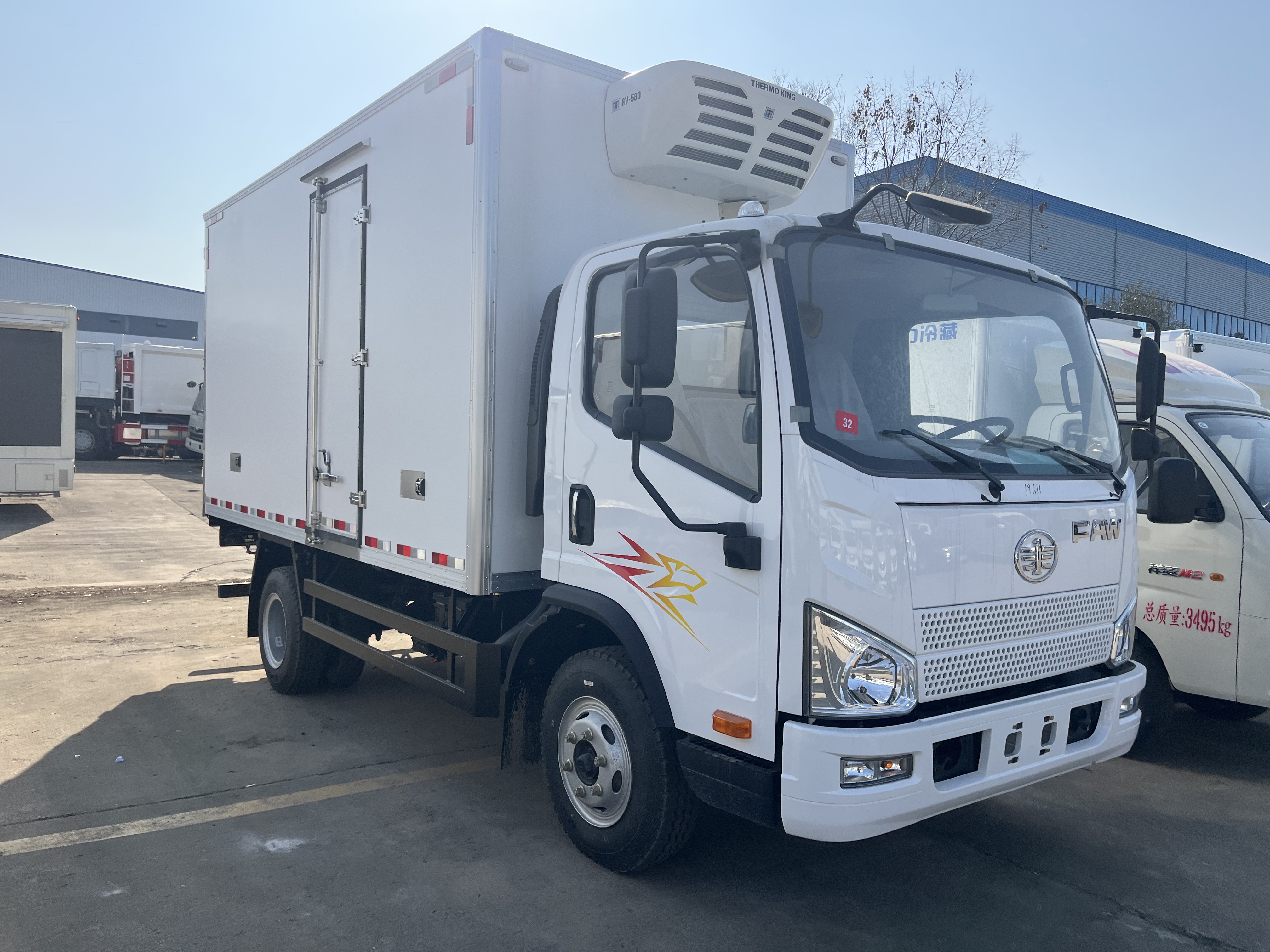 faw refrigerated truck