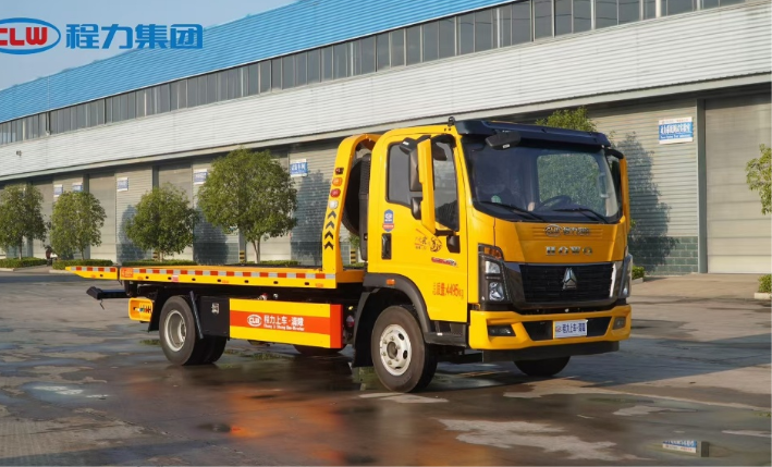 light duty road wrecker towing truck for sale