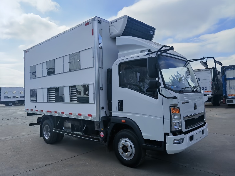 20000 capacity HOWO poultry day old chicks trucks for sale
