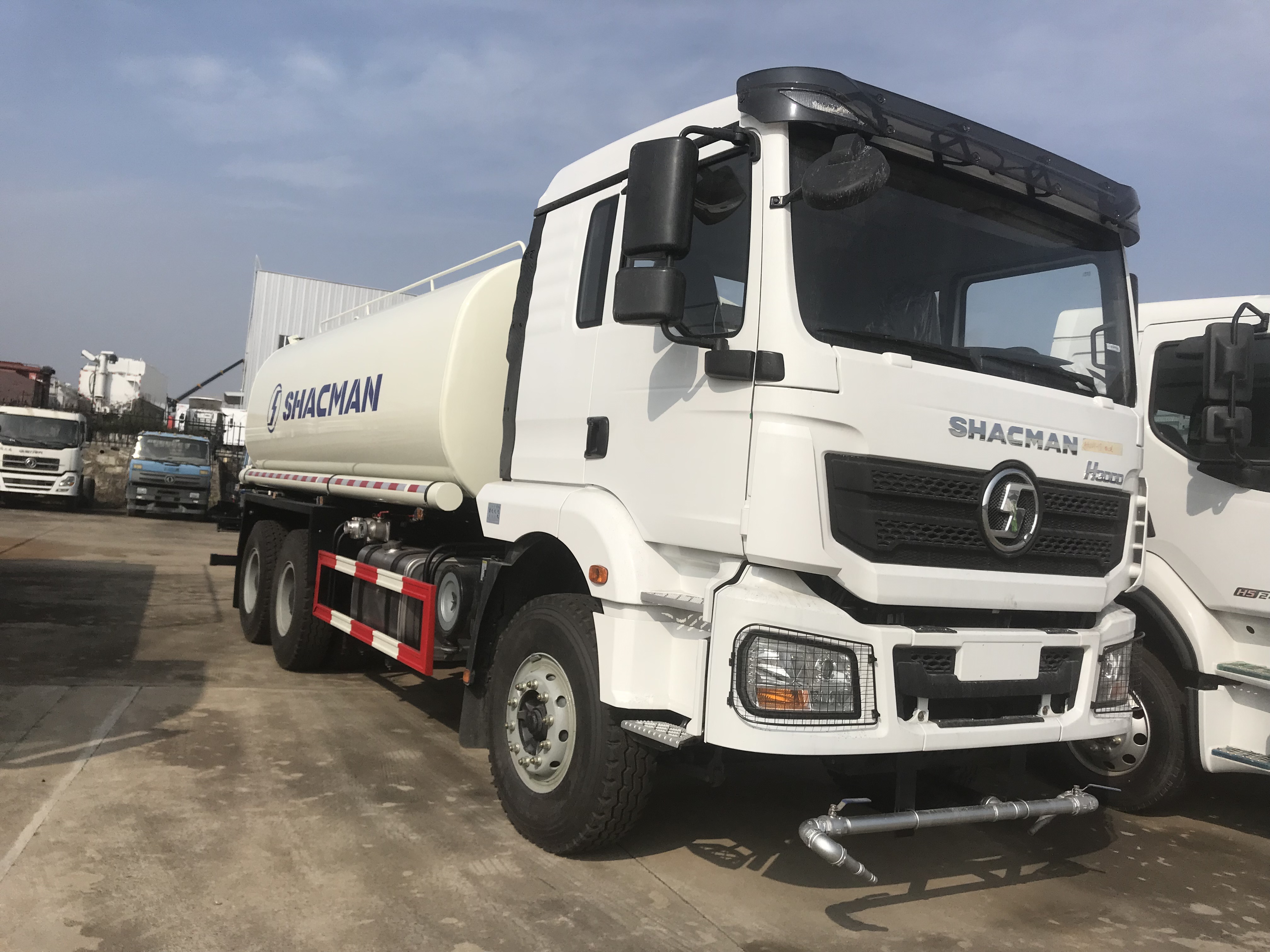 20kl-24kl-shacman-portable-water-truck-for-sale