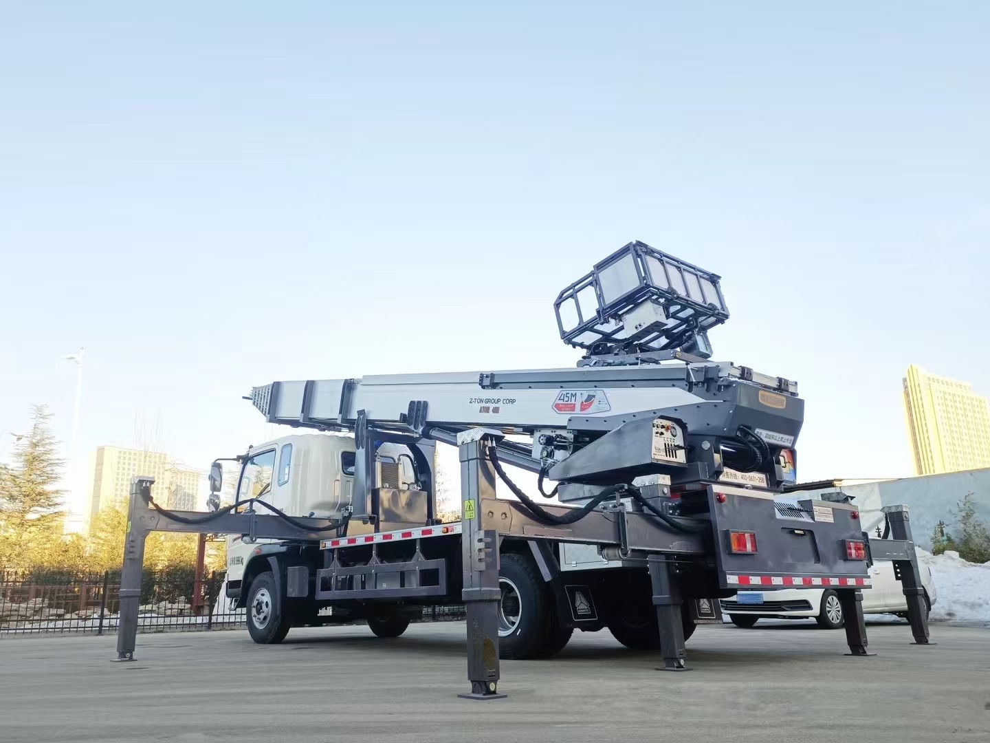 45m howo aerial ladder truck for sale