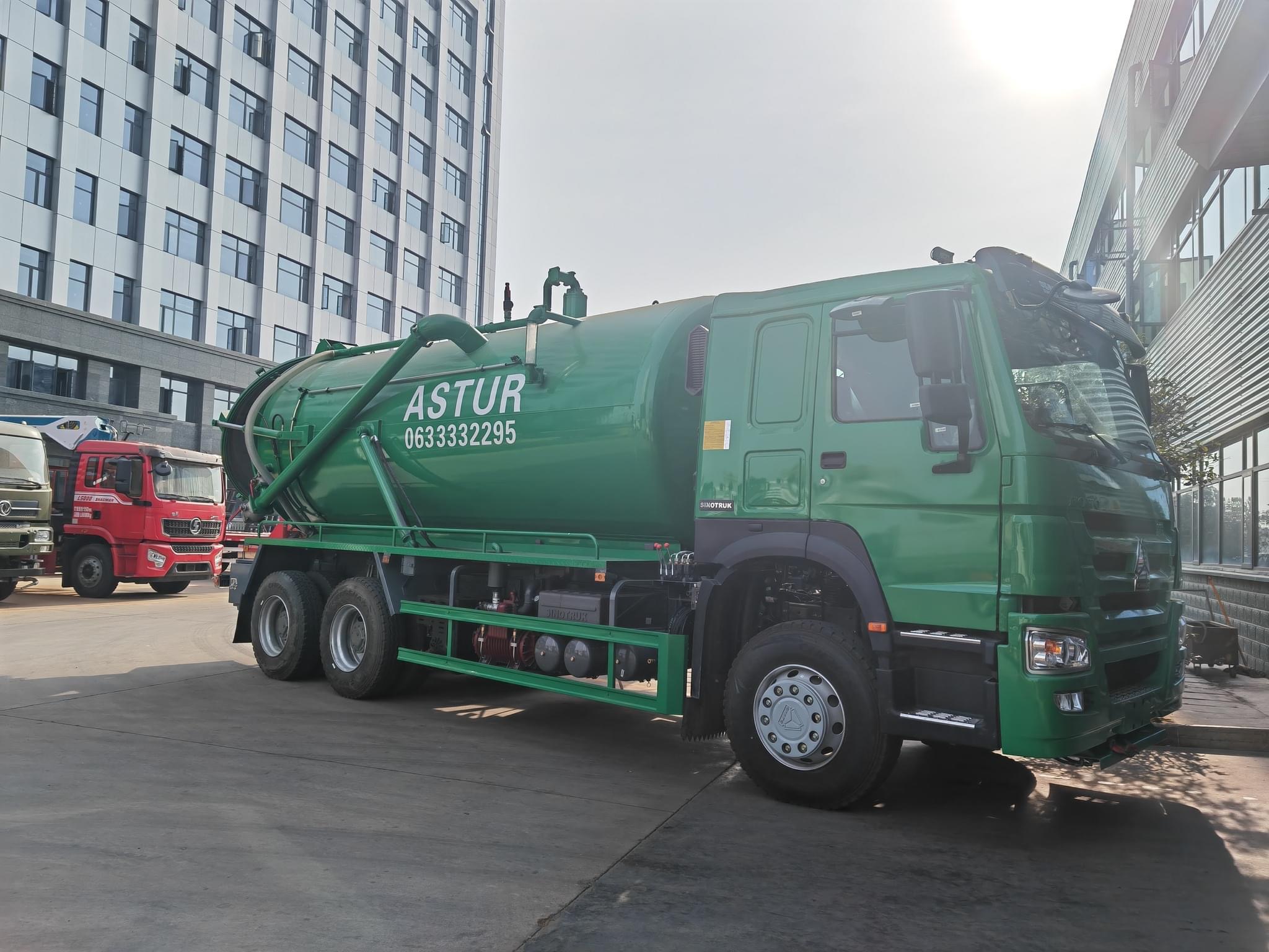 16cbm 20cbm SINOTRUK HOWO vacuum sewage suction truck for sale