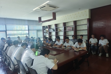 El Departamento de Ventas de Películas Médicas se reúne para abordar cuestiones clave para el desarrollo de la empresa